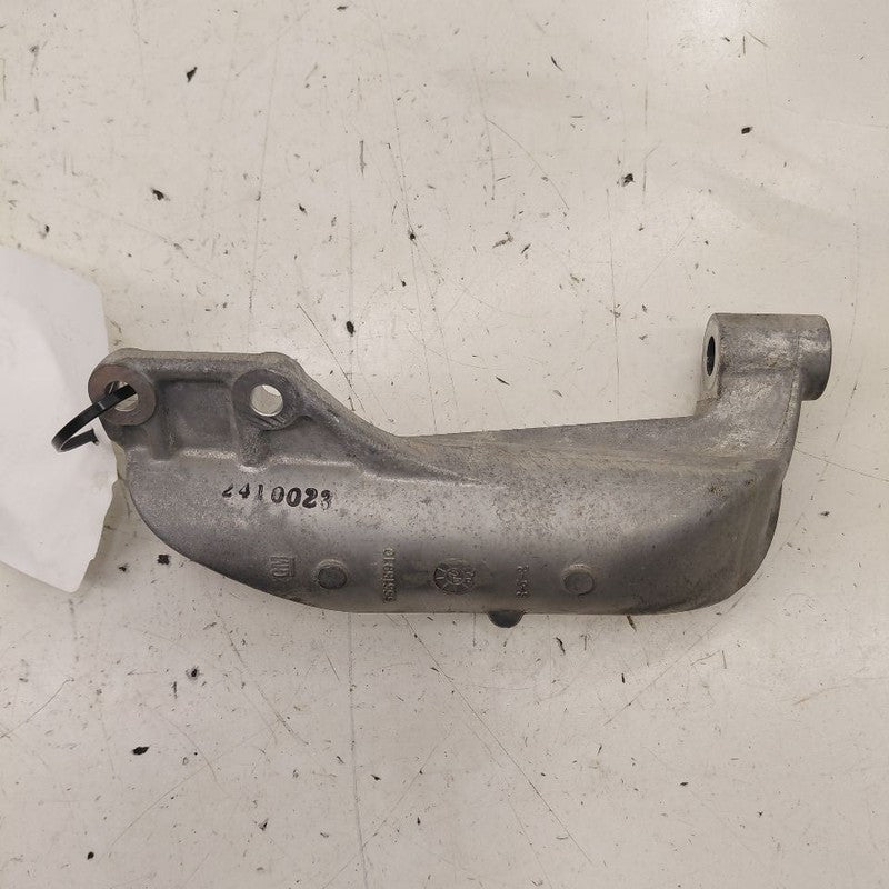 Chevy Trax Transmission Support Mount Bracket {55515910} 1.2 2025 2024