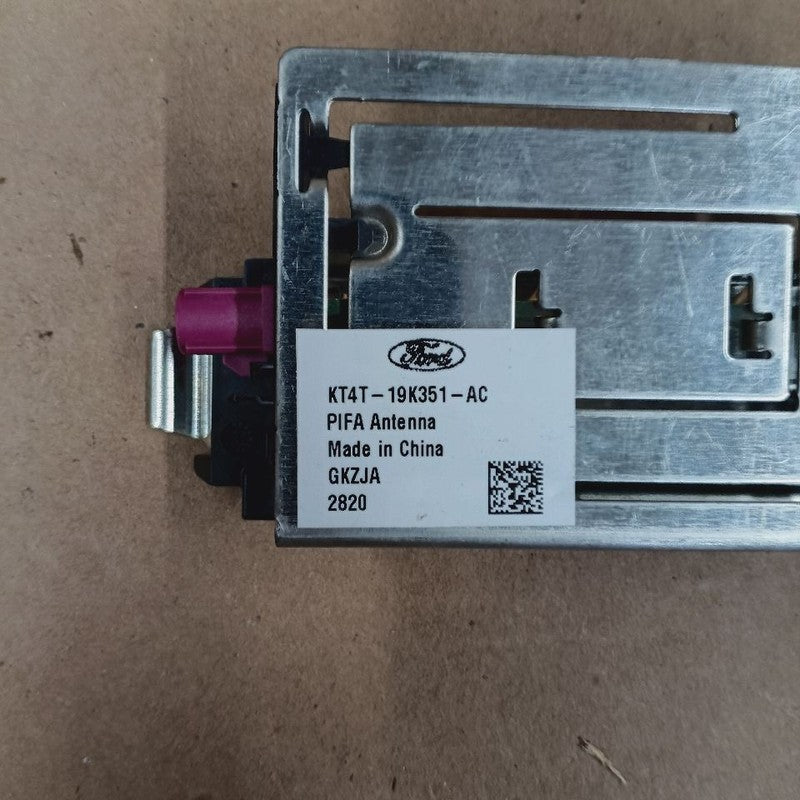Ford Edge Antenna Amplifier Splitter Unit {KT4T19K351AC} 2019 2020 202