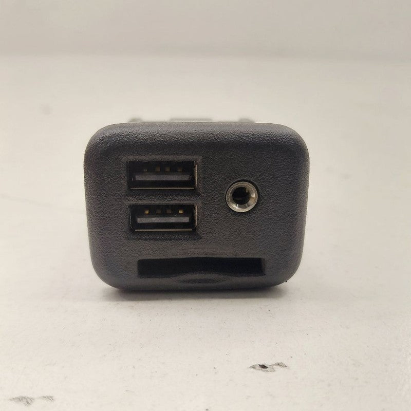 Chevy Volt USB Plug In Hub Port  2019 2018 2017 2016 OEM