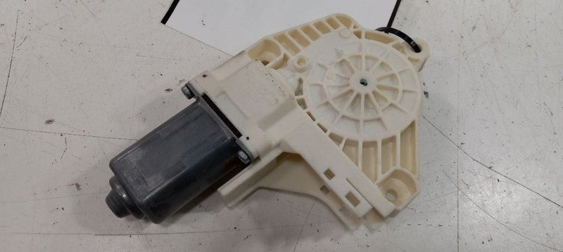 Power Window Motor Front Passenger Right Fits 11-19 Ford Fiesta  OEM