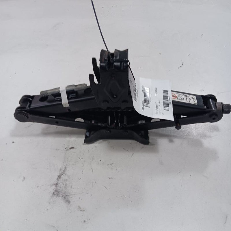 Jeep Cherokee Spare Tire Changing Jack  2015 2016 2017