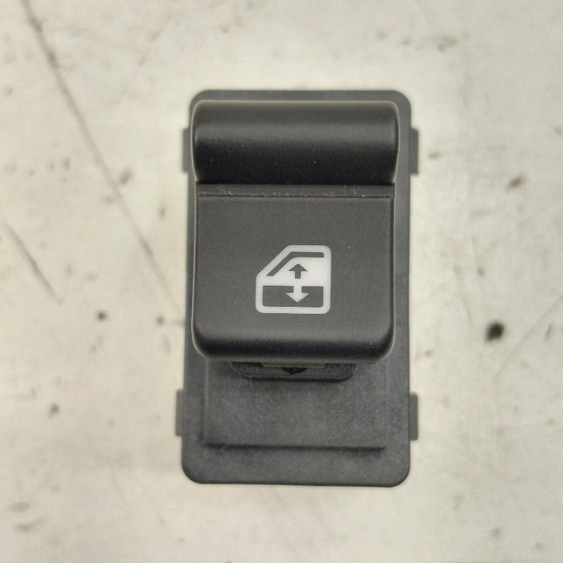 Fiat 500 X Model   Power Window Switch Right Passenger Rear  2016 2017