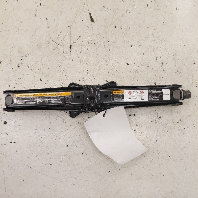 Chevy Trax Spare Tire Changing Jack  2022 2021