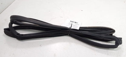 Kia Soul On Door Seal Rubber Right Passenger Front 2012 2013 OEM