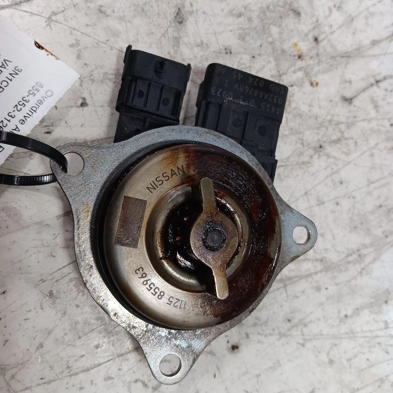 Nissan Kicks Variable Timing Gear Oil Control Valve Solenoid Cylinder Head  2021