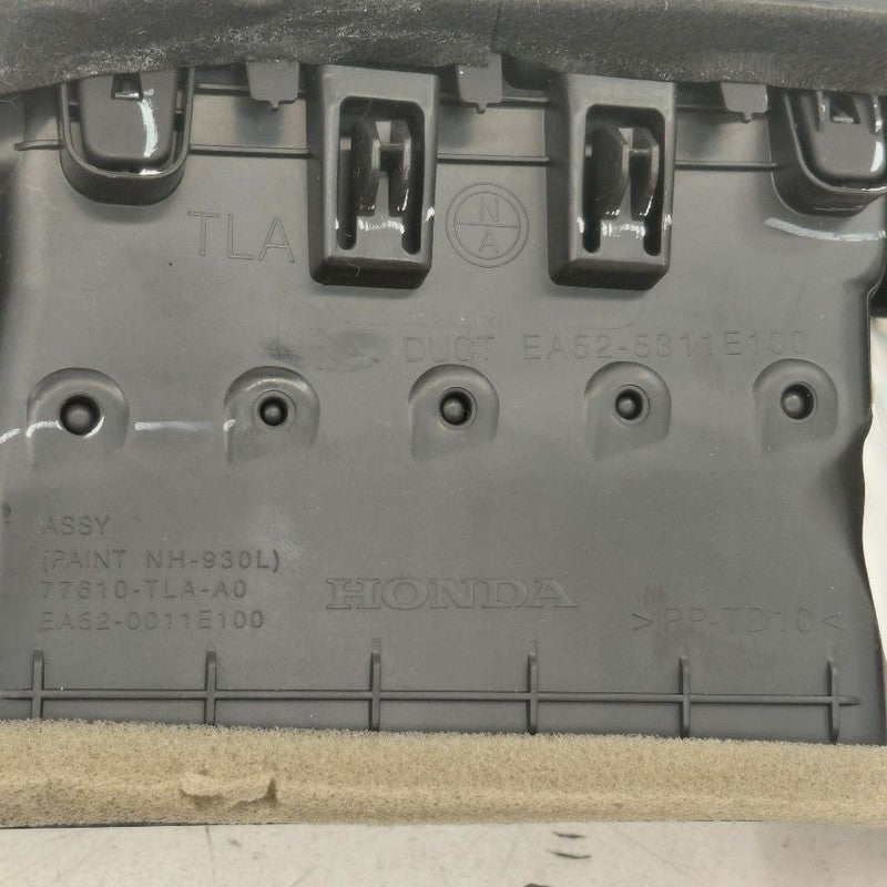 Honda CR-V Dash Air Vent Center Middle  2019 2018 2017