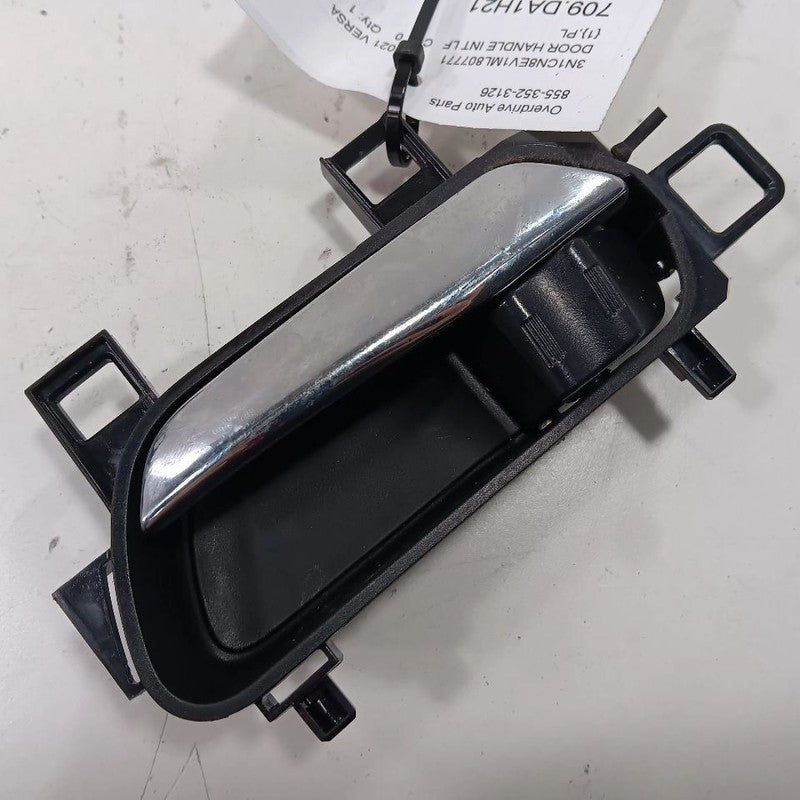 Nissan Versa Door Handle Left Driver Front Interior Inside  2023 2022 2021 2020