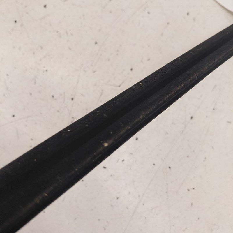 Ford Escape Right Front Weather Strip Interior  2020 2021 2022