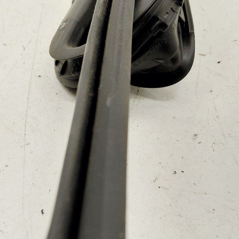 Nissan Versa Door Glass Window Seal Rubber Right Passenger Rear Back  