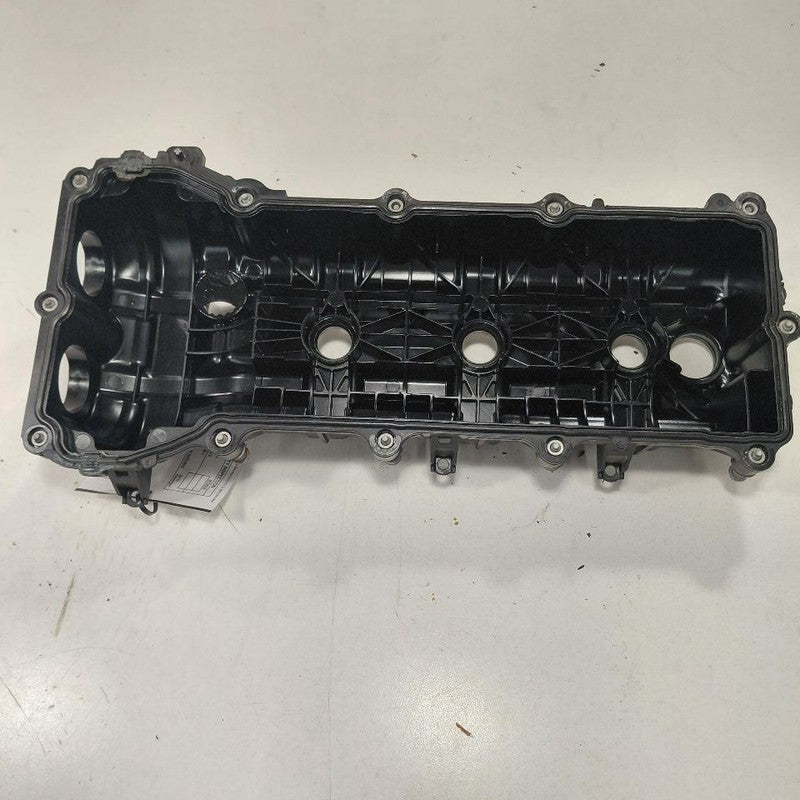 Chrysler 300 Driver Left Engine Cylinder Head Valve Cover  3.6 2017 20