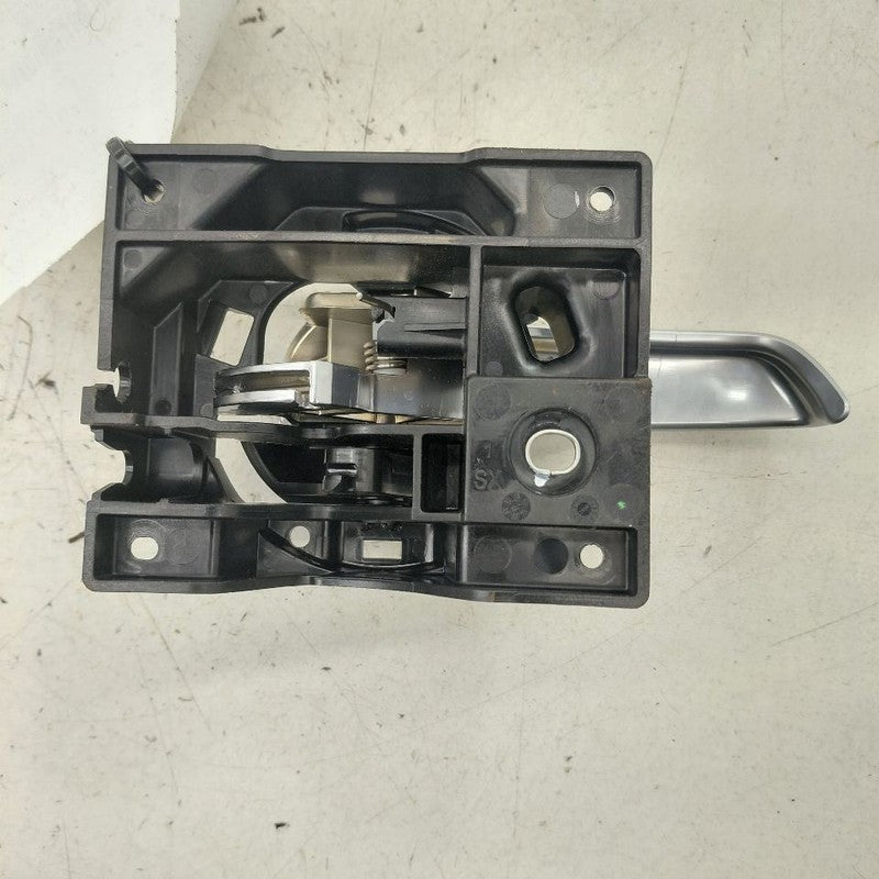 2018 Fiat 500 X Model Door Handle Left Driver Front Interior Inside