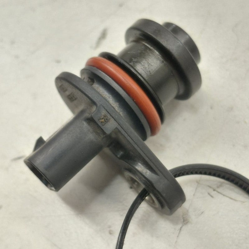 Chevy Volt Camshaft Cam Shaft Position Sensor  1.5 2019 2018 2017 2016