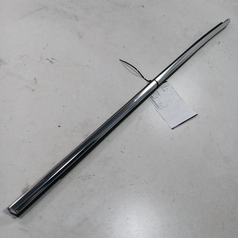 2020 ChevrolDoor Glass Window Weather Strip Trim Rear Right Passenger 