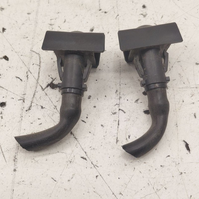Nissan Versa Note Windshield Wiper Washer Fluid Hood Sprayer Nozzles  