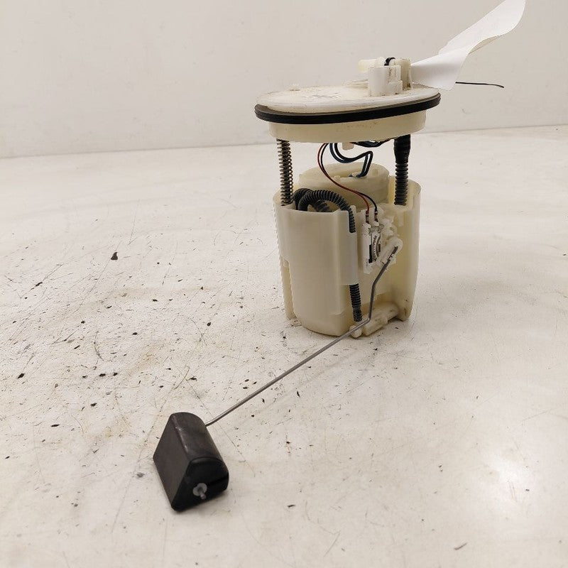 Gas Fuel Pump Assembly Tank Mounted Fits 14-17 Mazda 6