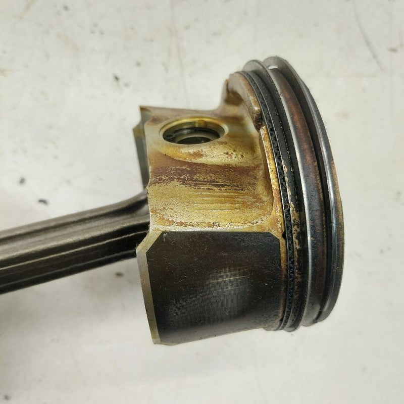 Nissan Rogue Single Piston With Connecting Rod   2.5 2017 2018 2019 OE
