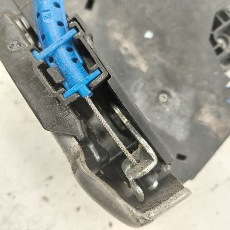 Chevy Volt Door Latch Lock Right Passenger Front  2019 2018 2017 2016