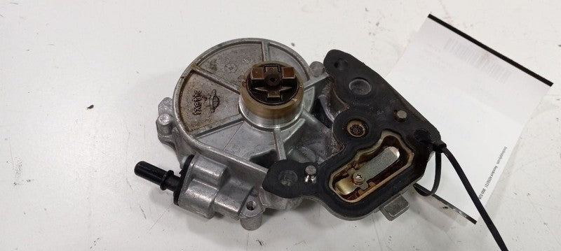 Vacuum Pump 2.0L Fits 16-20 Chevy Malibu OEM