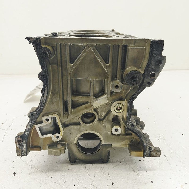 Bare Engine Cylinder Block Gasoline 2.4L Fits 16-20 Mitsubishi Outland