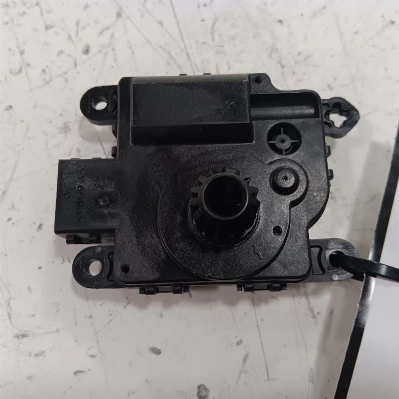 Chevy Malibu Flap Door Motor Heater AC Door Actuator  2019 2020 2021 2