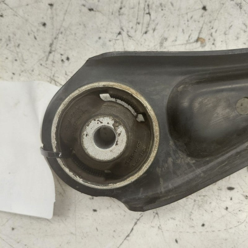 Passenger Right Front Lower Control Arm Fits 20-25 Buick Encore GX
