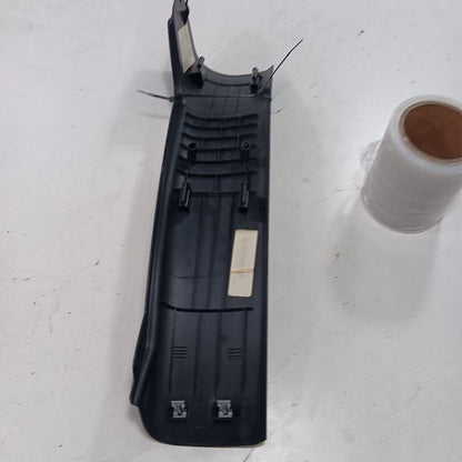 Jeep Cherokee Sill Trim Plate Door Jam Threshold Left Driver Rear  201