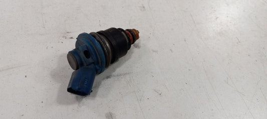 16611AA170 Fuel Injection Parts Fuel Injector 2.5L With Turbo Fits 05-06 Subaru Legacy
