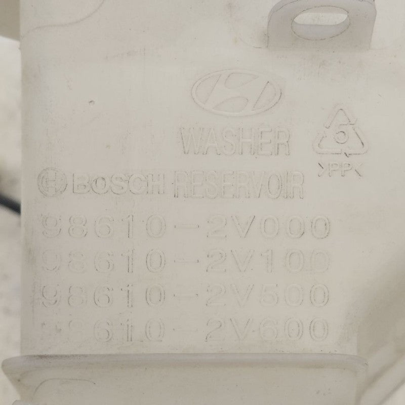 Windshield Washer Fluid Reservoir With Level Sensor 13-17 Hyundai Velo