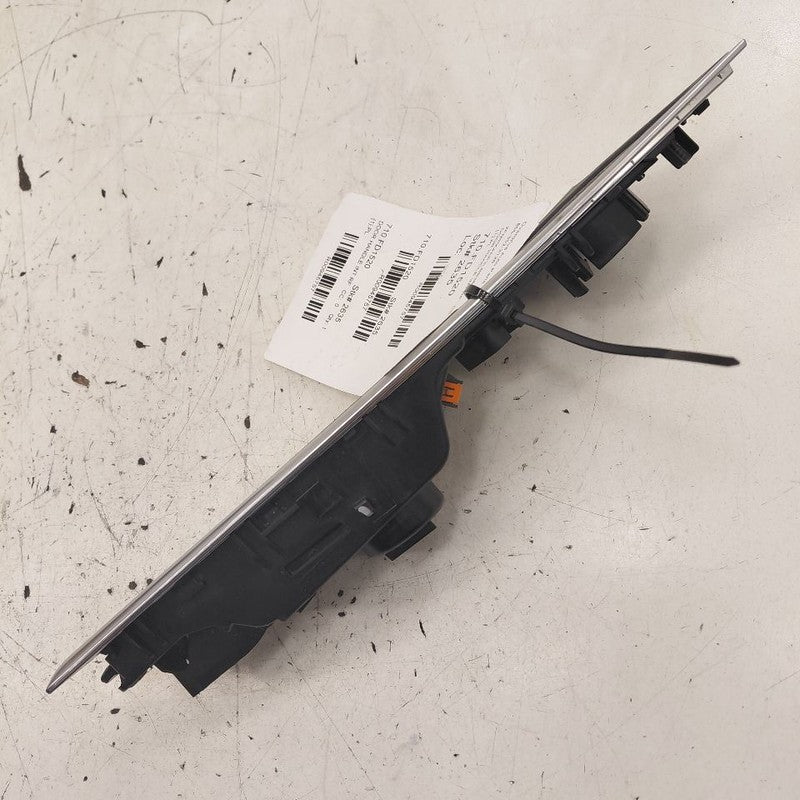 Ford Edge Door Handle Right Passenger Front Interior Inside  2019 2020