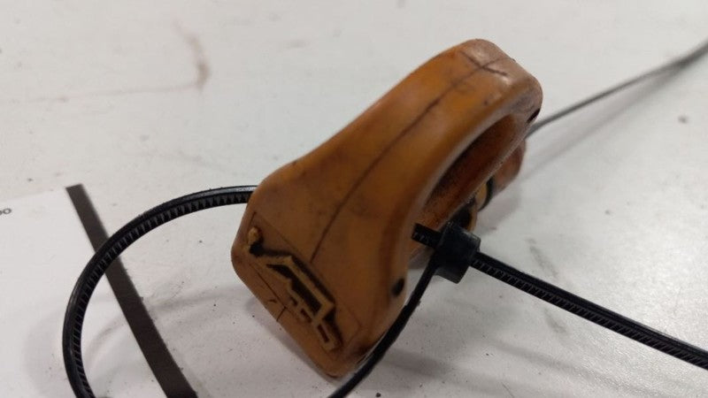 Subaru Forester Engine Oil Dipstick 1999  OEM