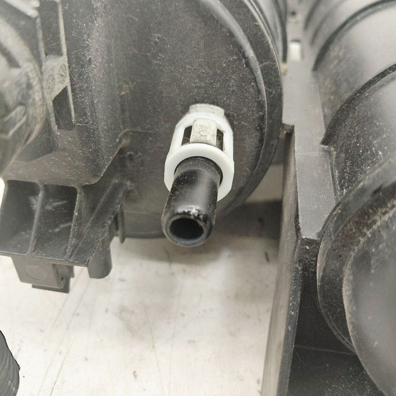 Honda CR-V Fuel Vapor Canister Charcoal Evaporator Can  2017 2018 2019