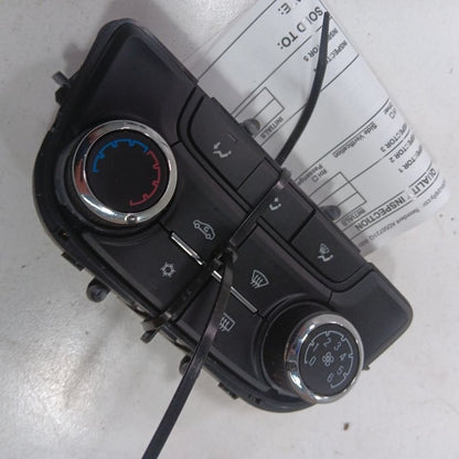 Temperature Control Heat Heater AC Switch Fits 17-22 Buick Encore OEM