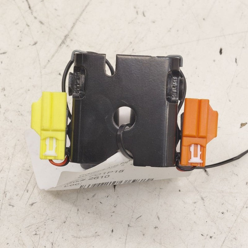 Volvo S60 Seat Belt Buckle Latch Right Passenger Rear Back  2018 2017 