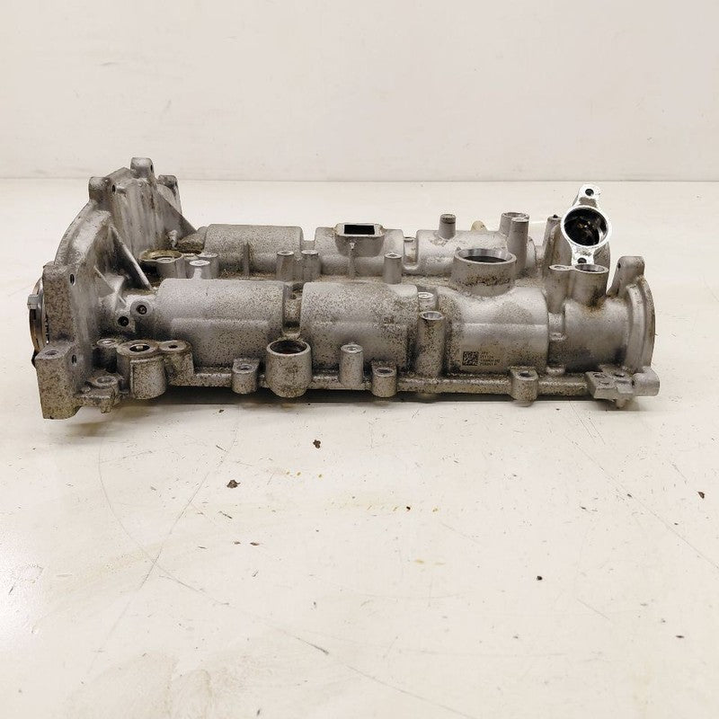 Ford Escape Engine Cylinder Head Valve Cover  1.5 2022 2023 2024