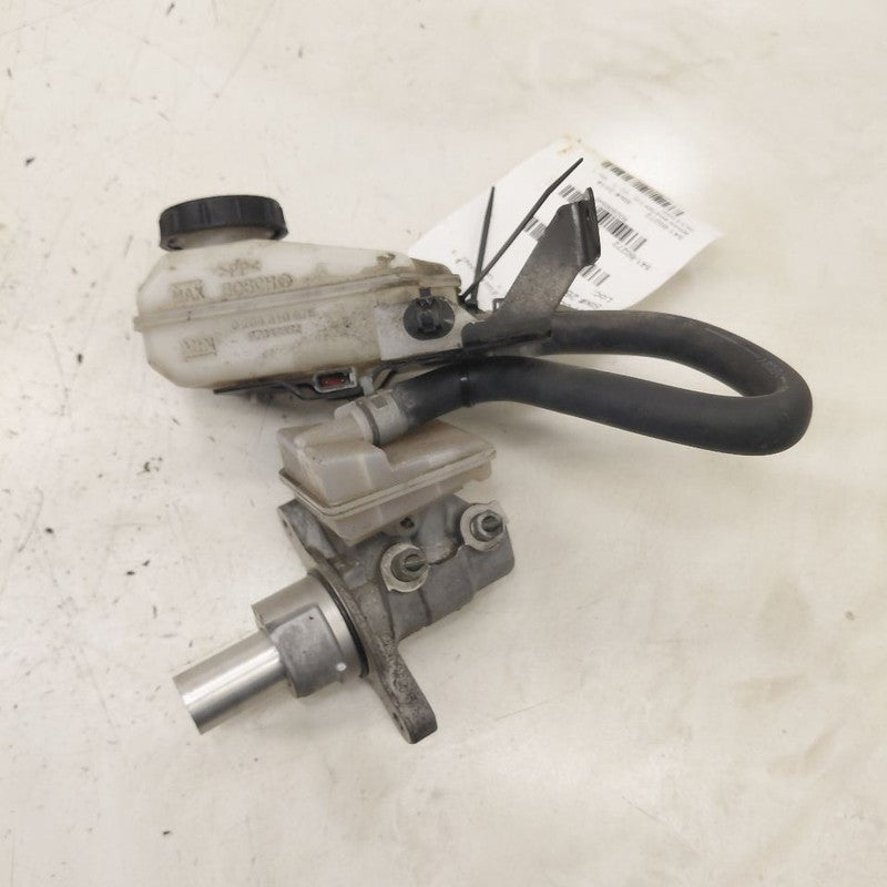 Brake Master Cylinder Fits 15-24 Nissan Murano