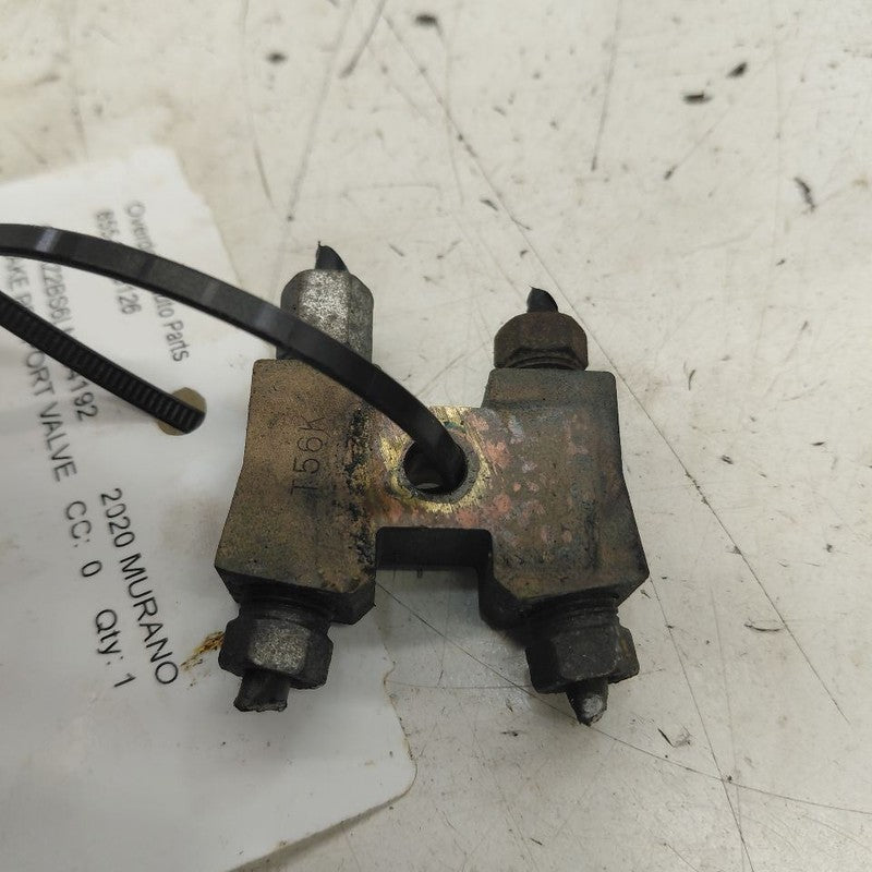 Nissan Murano Brake Line Proportioning Valve Junction Splitter  2020 2