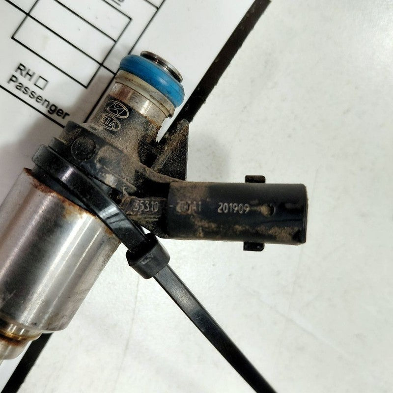 Fuel Injection Injector 2.4L Fits 16-18 Kia Sorento OEM