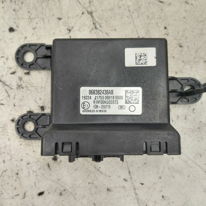 Jeep Cherokee Ignitions Systems Control Module {068382438AB} 2019 2020