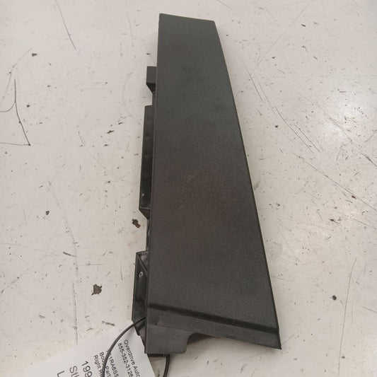 Chevy Volt Passenger Right Rear Door Applique {23323966} 2019 2018 201