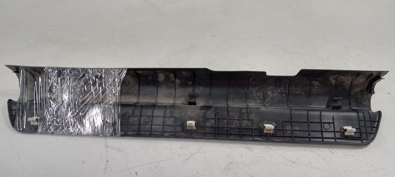 Kia Forte Sill Trim Plate Door Jam Threshold Right Passenger Front 201