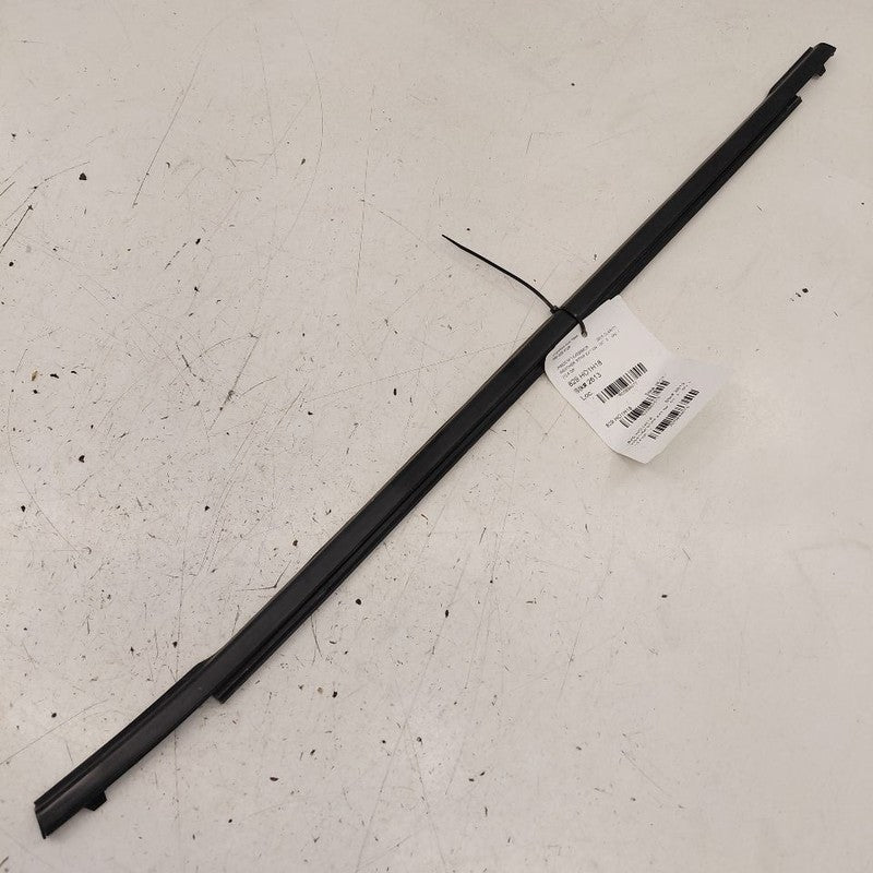 Honda Clarity Door Glass Window Weather Strip Rear Right Passenger Sid