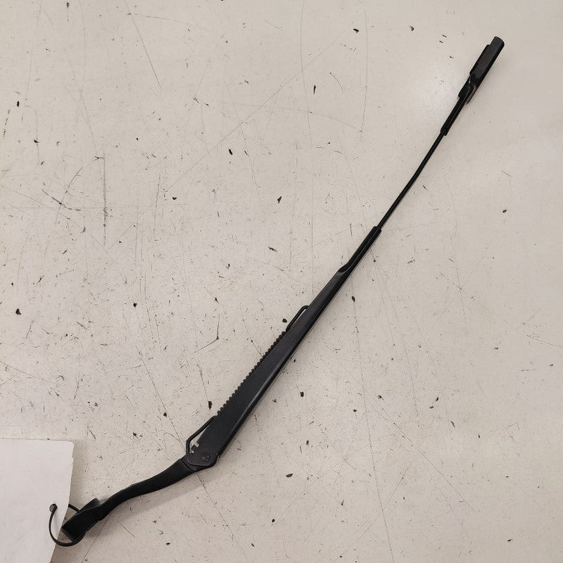 Chevy Volt Windshield Wiper Arm Left Driver  2016 2017 2018 2019