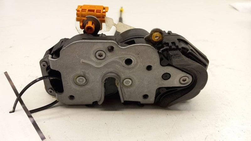 Chevy Malibu Door Latch Lock Left Driver Front 2013 2014 2015 2016