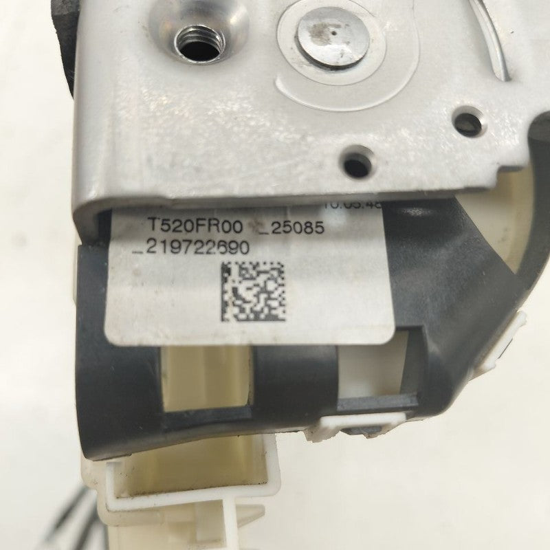 2018 Fiat 500 X Model Door Latch Lock Right Passenger Front
