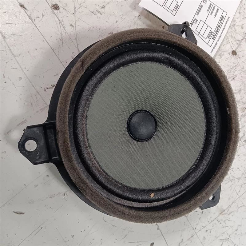 Toyota Rav 4 Speaker Right Passenger Rear  2015 2016 2017 2018 OEM