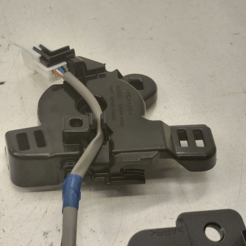 Lexus NX350 Door Handle Right Passenger Rear Interior Inside 2022 2023