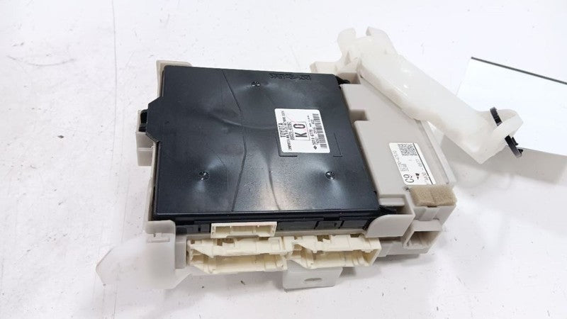 Toyota Prius Cabin Fuse Box Interior Inner Under Dash 2015 2014 2013 2