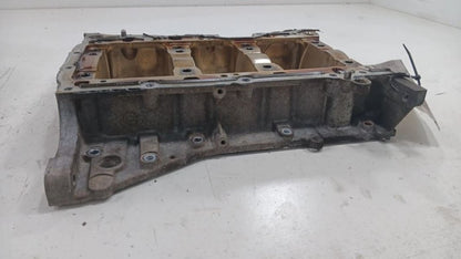 Infiniti G37 Engine Block Crankshaft Main Cap  2009 2010 2011 2012 201