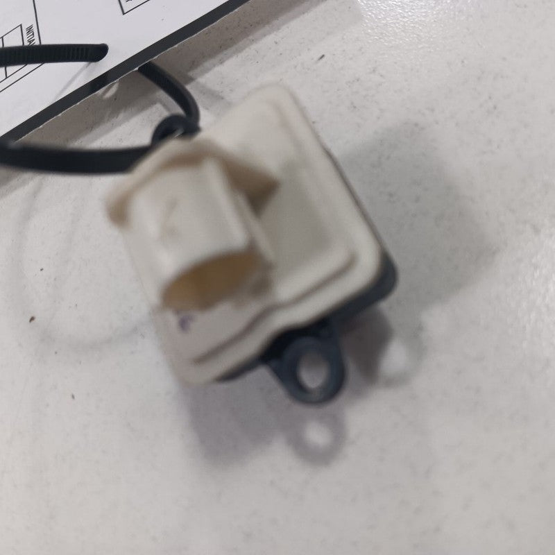 Rear View Reverse Camera 4 Door L Model Fits 14-17 FIAT 500 OEM