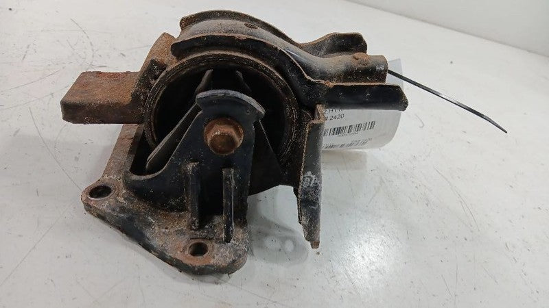 Hyundai Sonata Engine Motor Mount Left Driver 2011 2012 2013 2014 OEM
